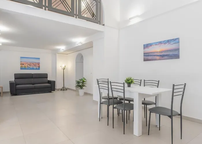 Appartement Guesthost - Parco Falcone Borsellino Modern Flat *